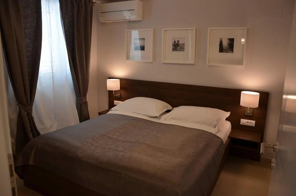 Apartments Mango Baška Kroatien